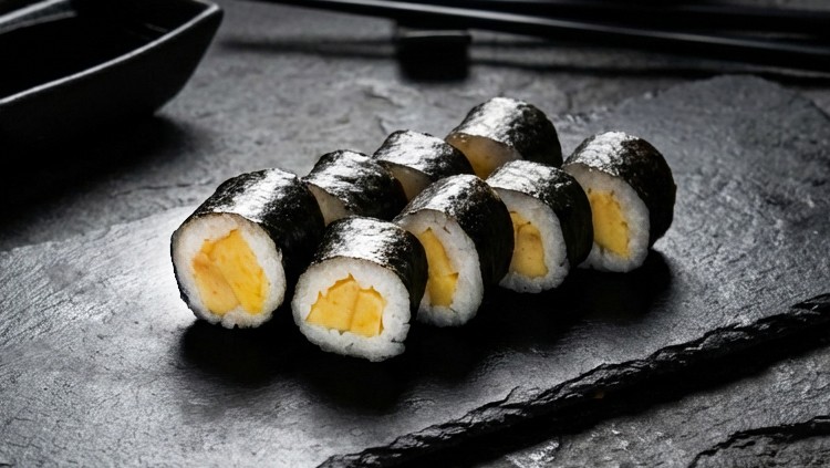 МІНІ РОЛ З МАНГО